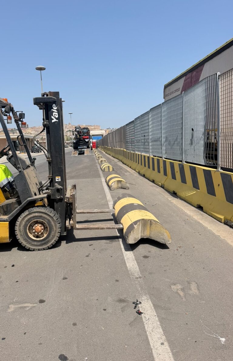 Scopri di più sull'articolo Posizionamento dissuasori presso porto di Cagliari